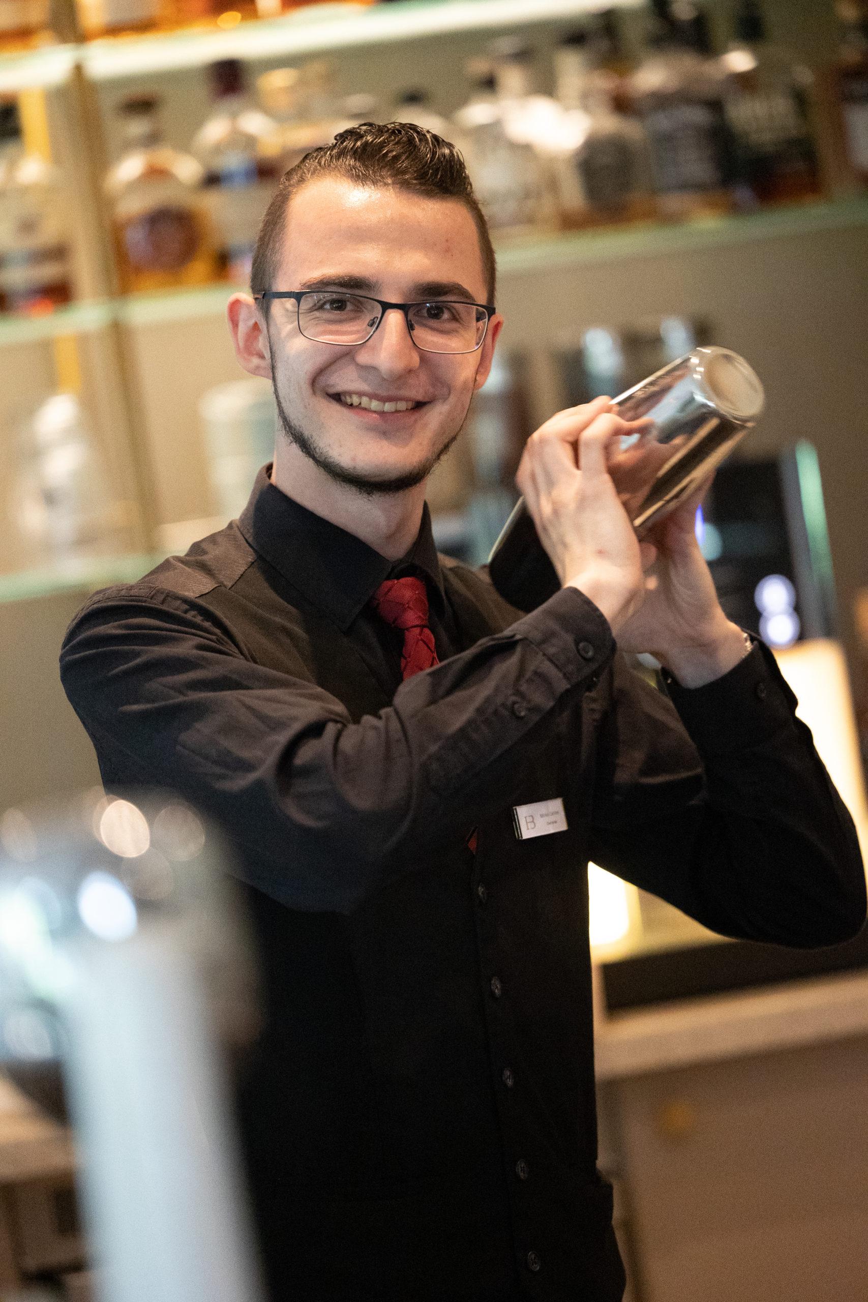Barkeeper Mirko Carrino